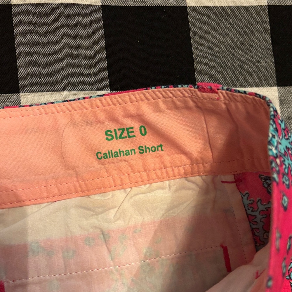Lilly Pulitzer blue coral cocktail Callahan shorts 0 - Picture 3 of 5